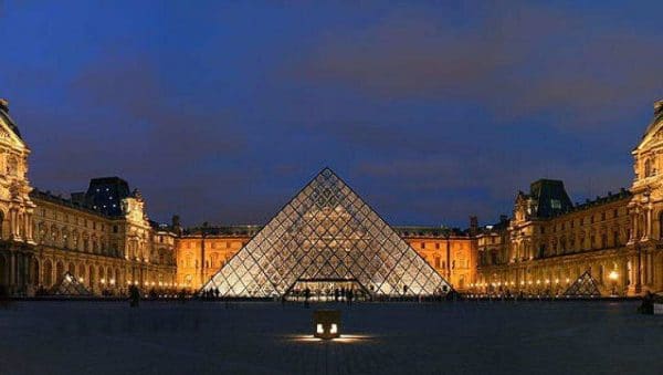 00 Louvre