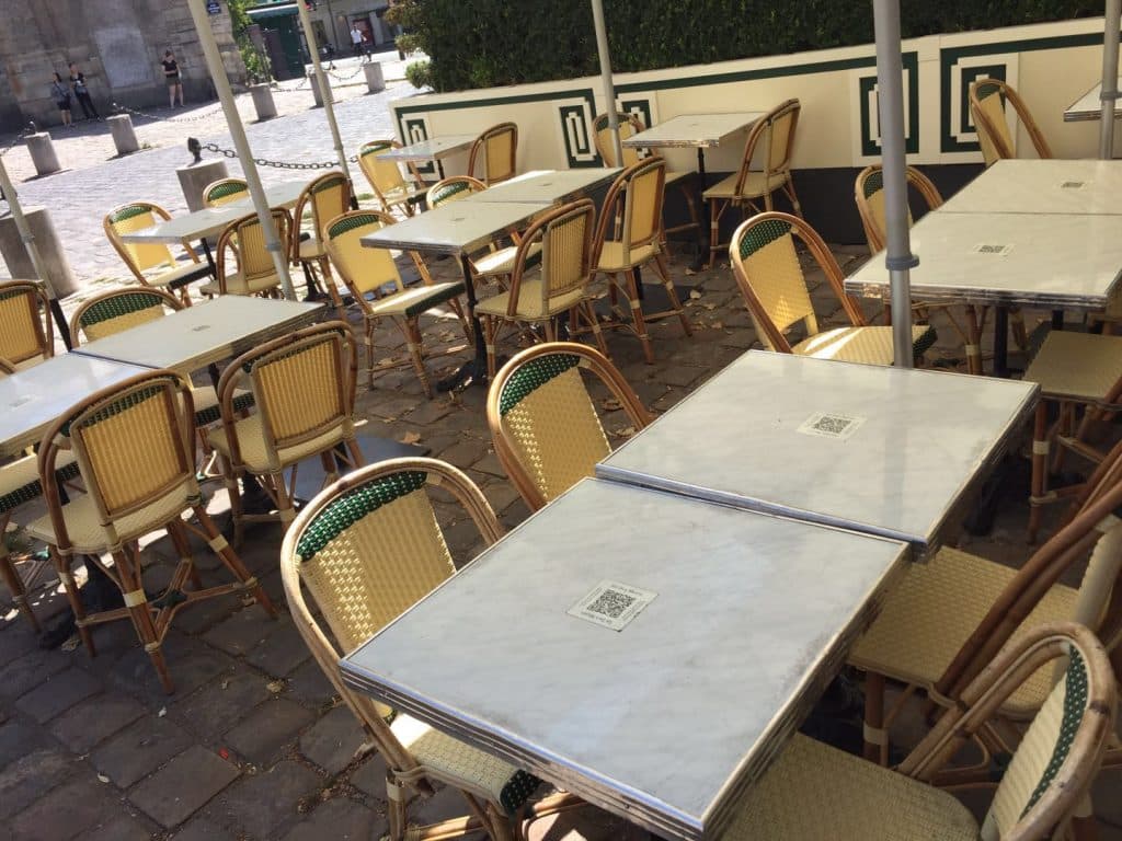 221 les deux magots3