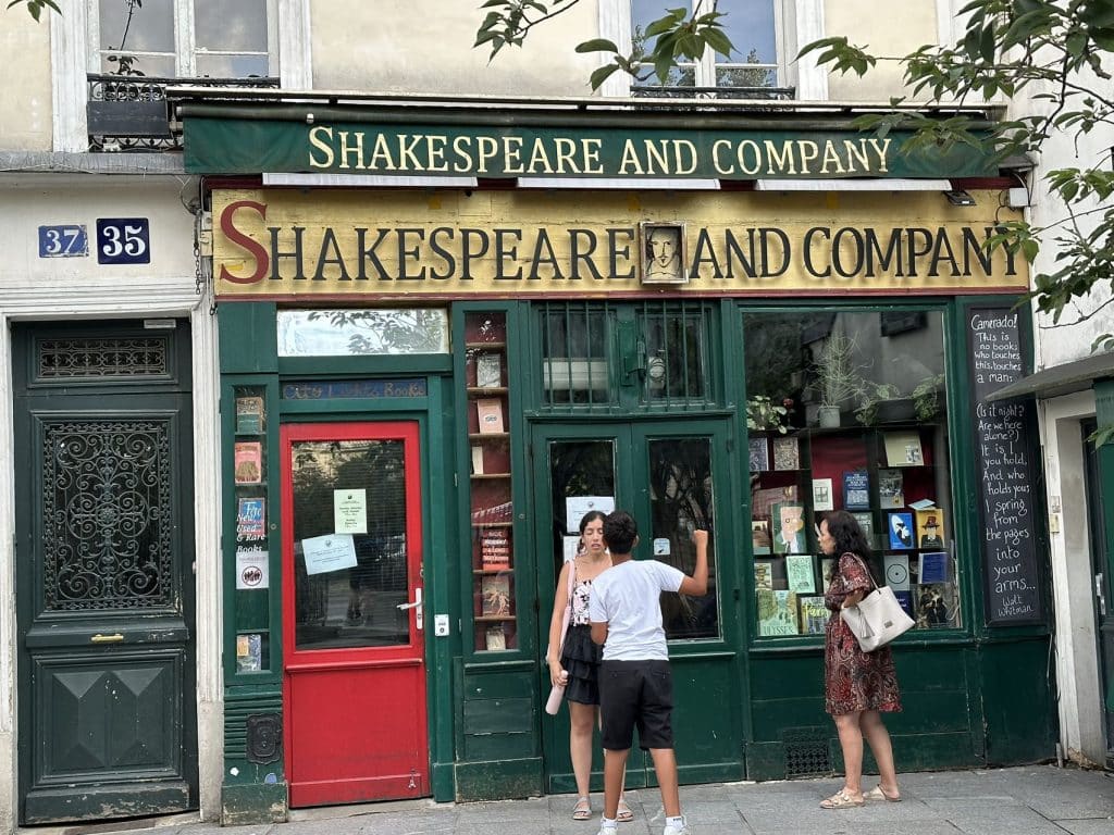 Librairies et livres 1 Librairies et livres 1