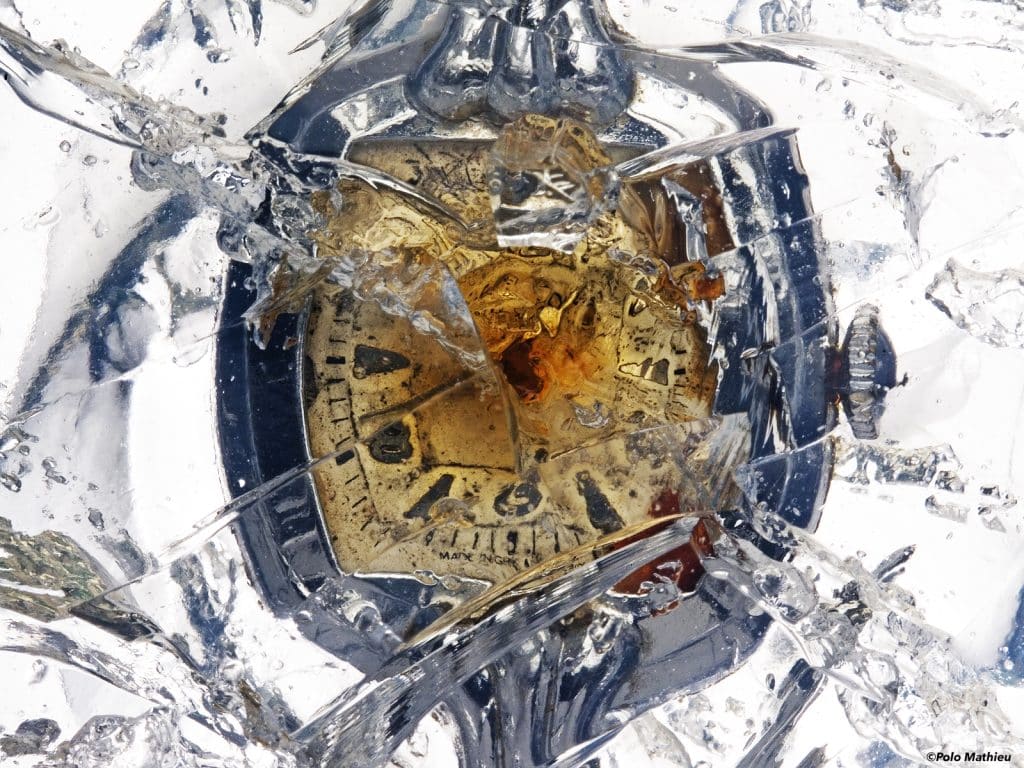 Montre5 1600x1200 Montre5 1600x1200